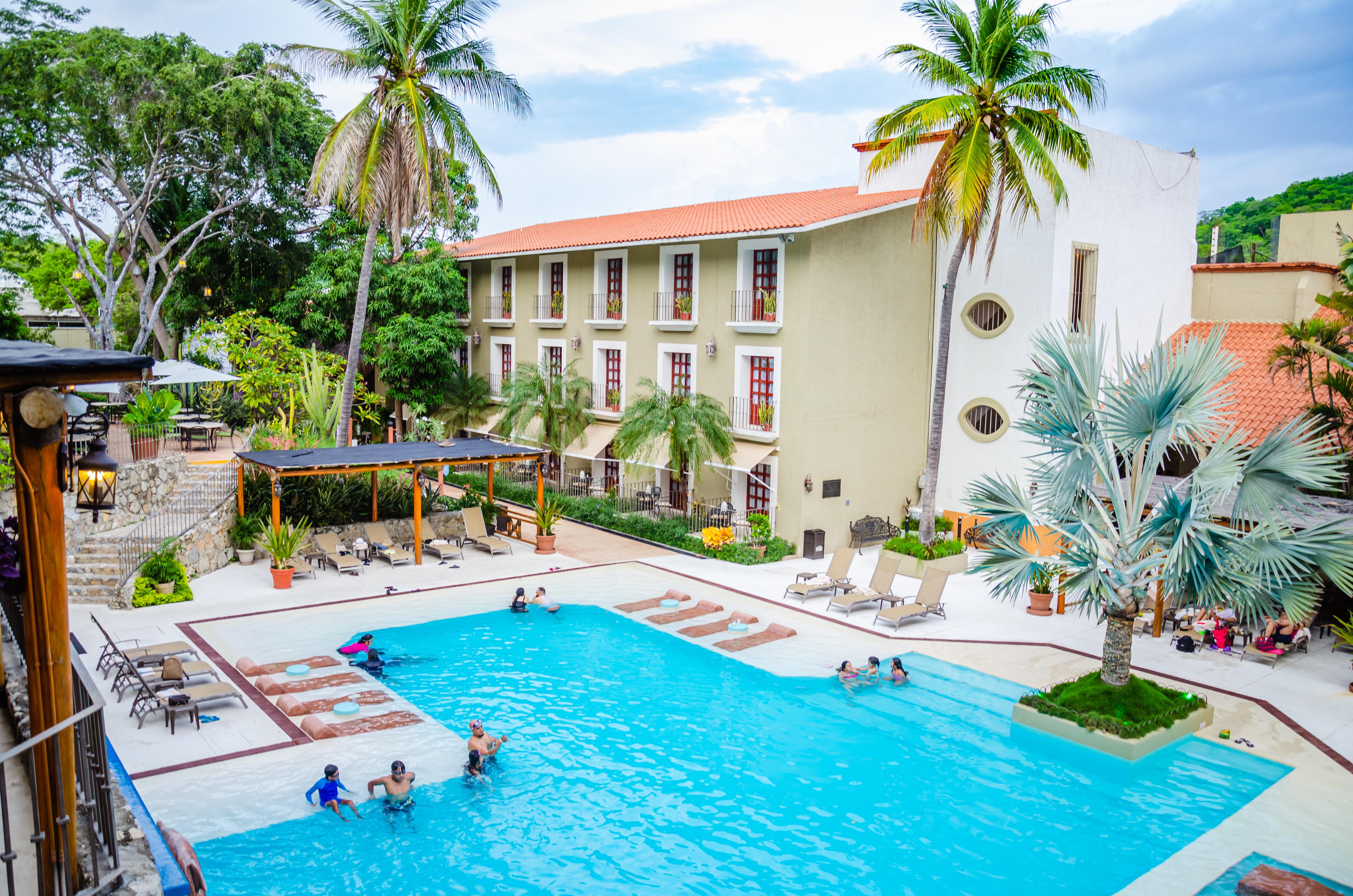 Binniguenda Huatulco & Beach Club Exterior photo